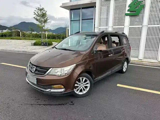 Baojun 730 2016 1.8L Manual Deluxe 7-Seater