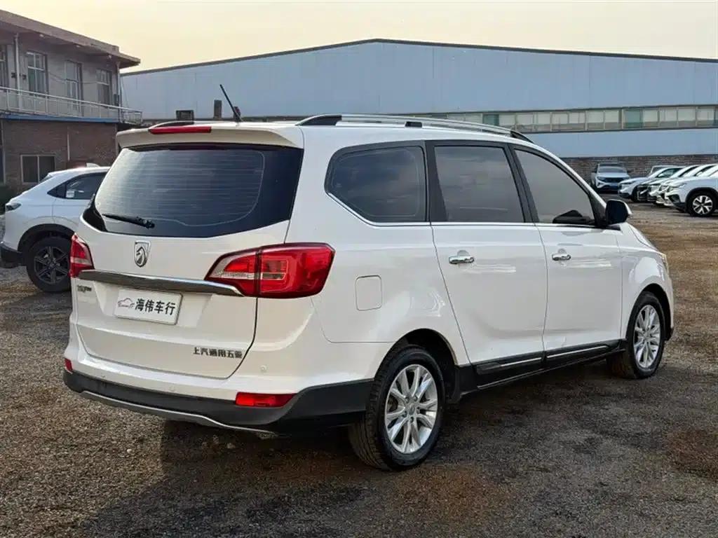 Baojun 730 2016 1.5L Manual Comfort 7-Seater National V Emission Standard — миниатюра 14