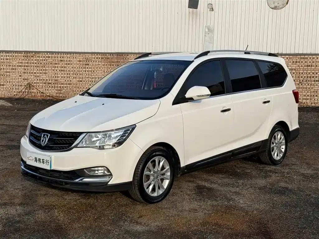 Baojun 730 2016 1.5L Manual Comfort 7-Seater National V Emission Standard — миниатюра 3