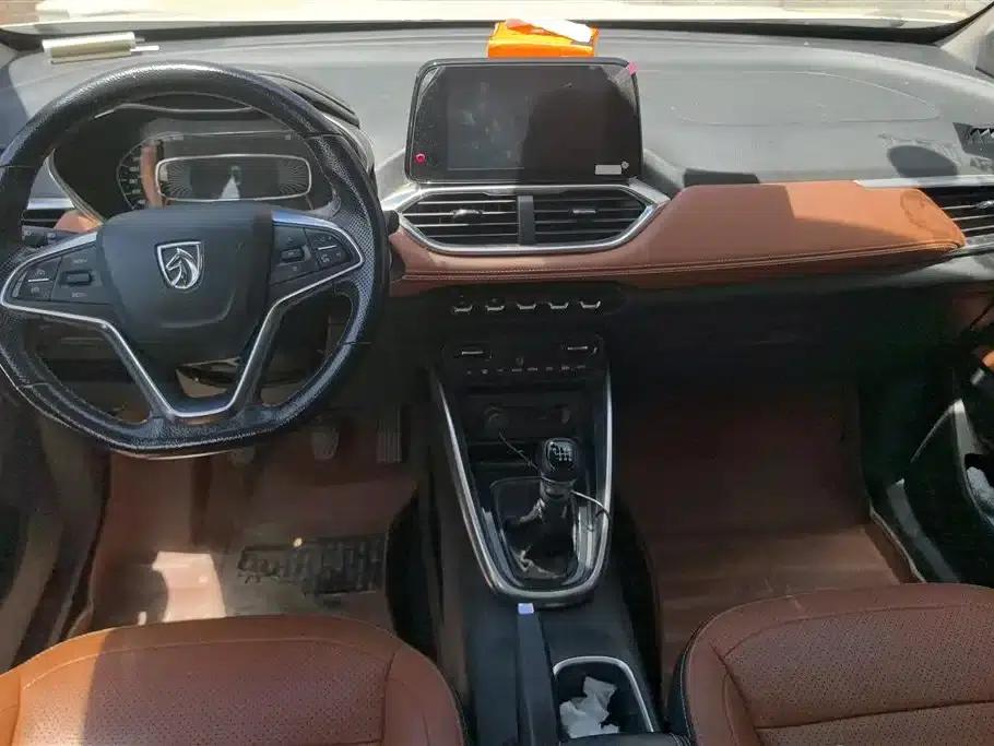 Baojun 510 2019 1.5L Manual Premium Edition (National V Emission Standard) — миниатюра 12
