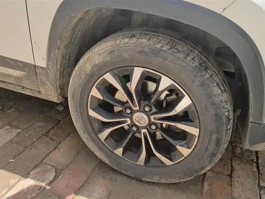 Baojun 510 2019 1.5L Manual Premium Edition (National V Emission Standard) — миниатюра 6