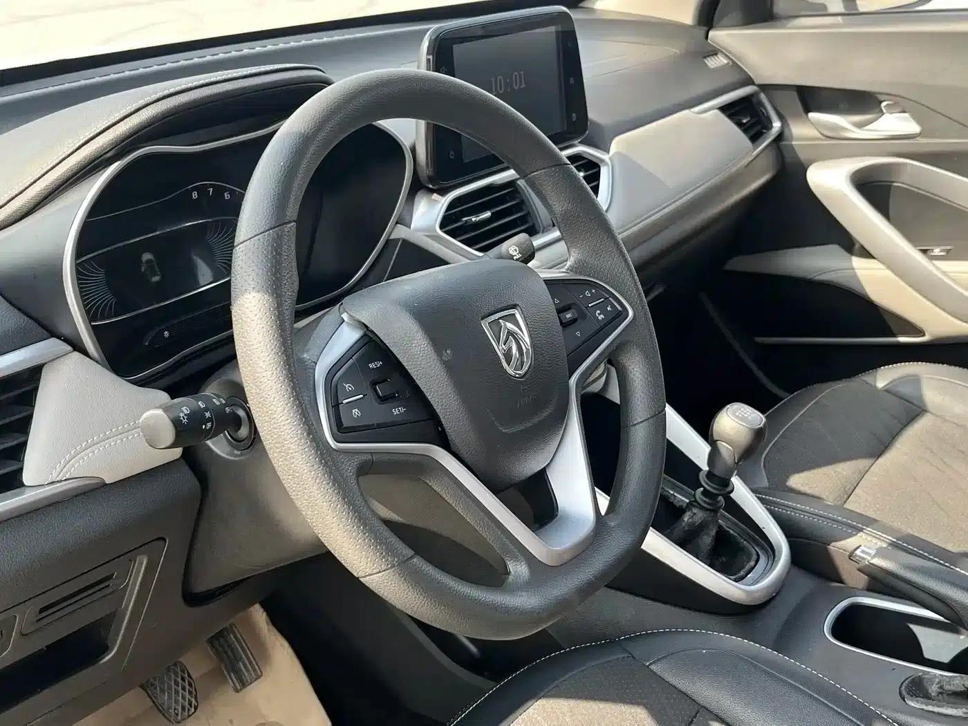 Baojun 510 2017 1.5L Manual Fashion Edition — миниатюра 12