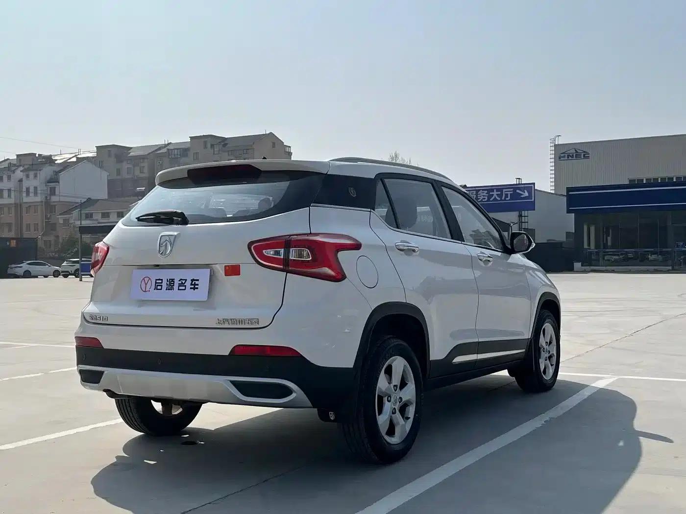 Baojun 510 2017 1.5L Manual Fashion Edition — миниатюра 18