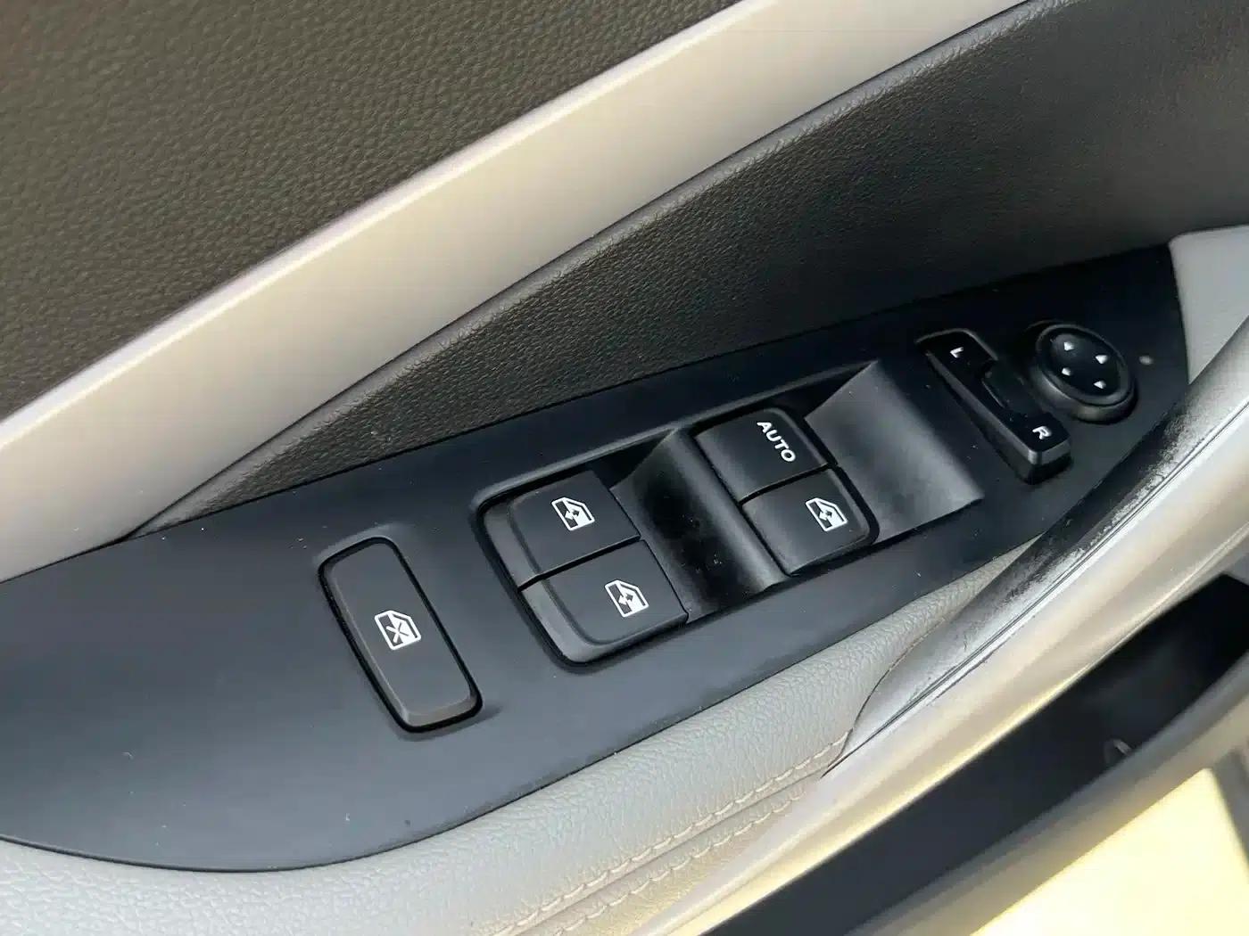Baojun 510 2017 1.5L Manual Fashion Edition — миниатюра 10