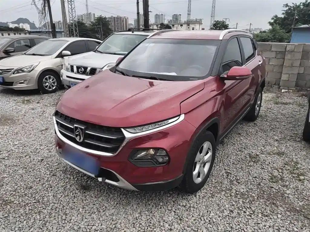 Baojun 510 2017 1.5L Manual Fashion Edition — миниатюра 1