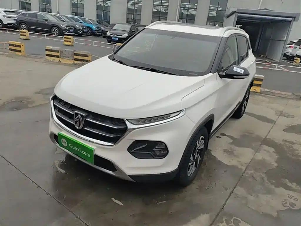 Baojun 510 2017 1.5L Manual Deluxe Edition — миниатюра 1