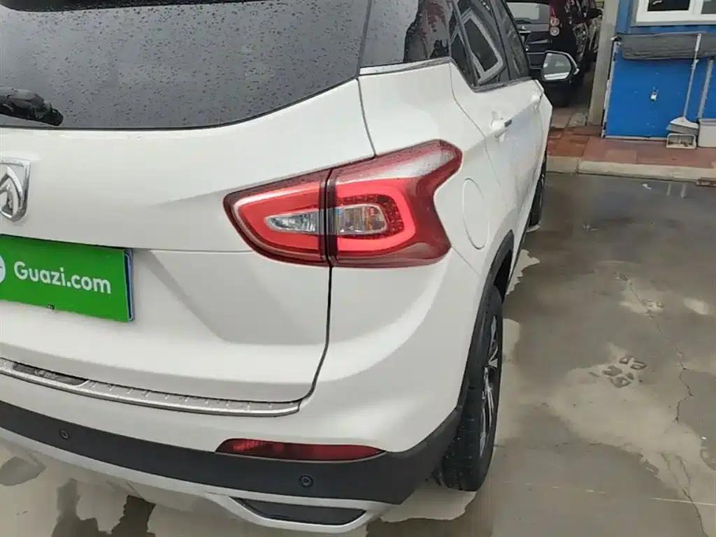Baojun 510 2017 1.5L Manual Deluxe Edition — миниатюра 8