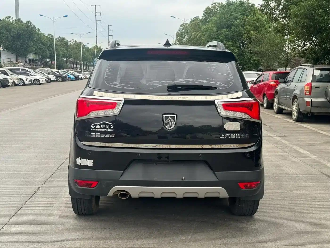 Baojun 560 2015 1.8L Manual Deluxe Edition — миниатюра 5