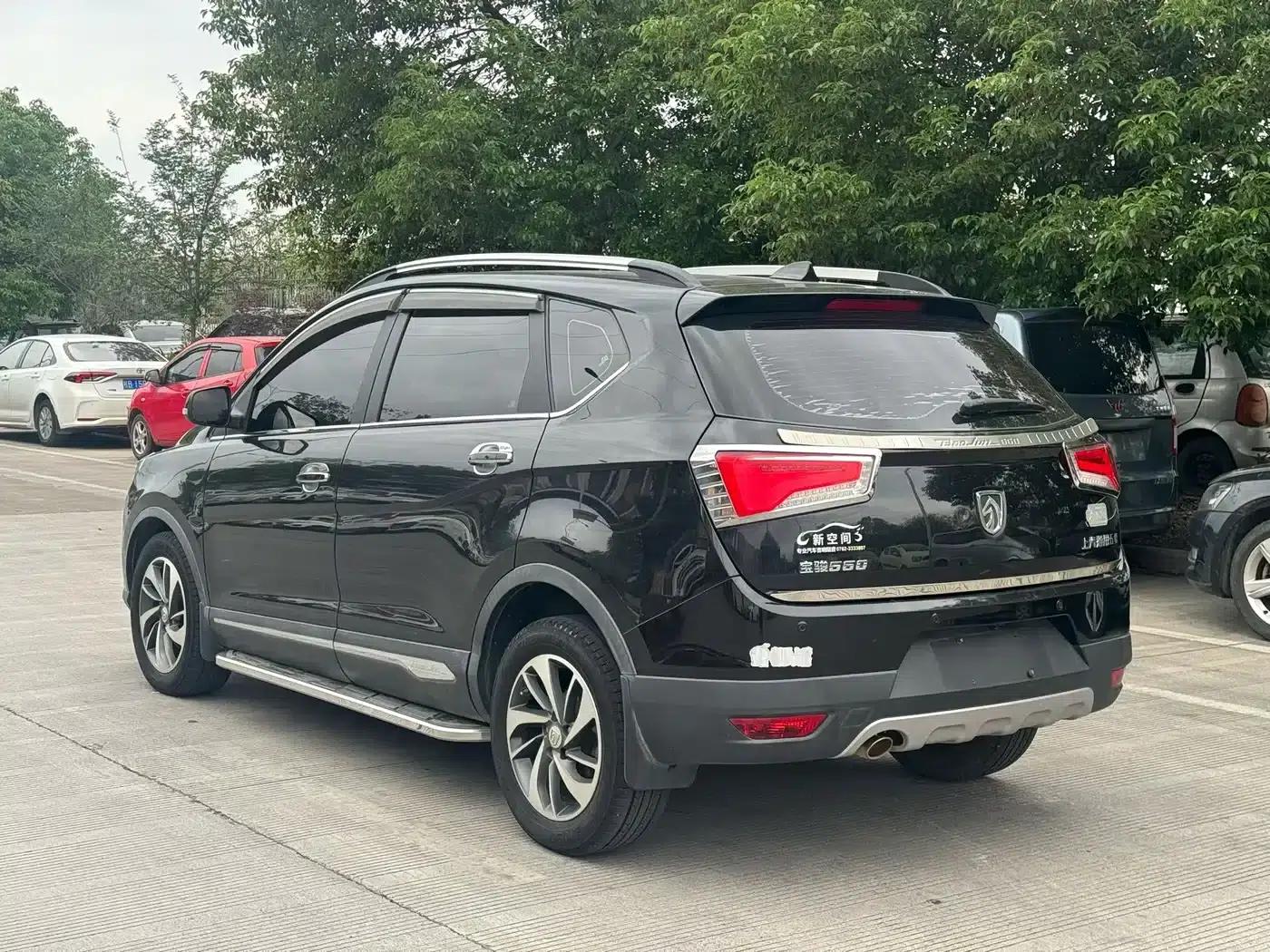 Baojun 560 2015 1.8L Manual Deluxe Edition — миниатюра 6