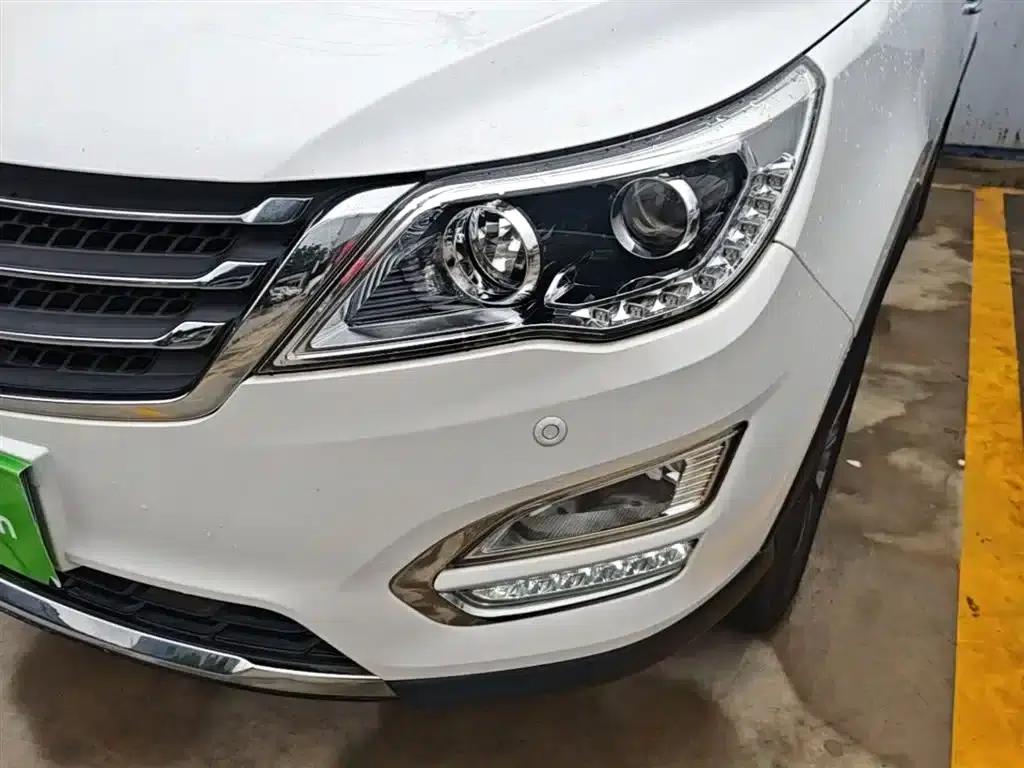 Baojun 560 2016 1.8L iAMT Luxury Edition — миниатюра 24
