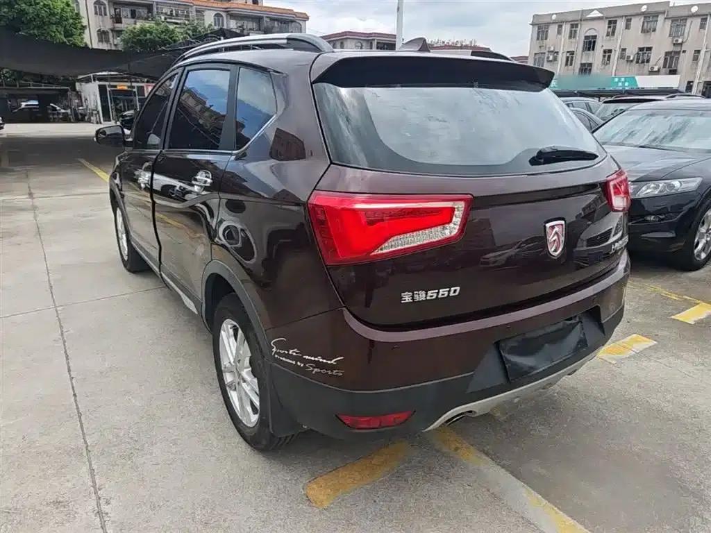 Baojun 560 2015 1.8L Manual Elite Edition — миниатюра 5