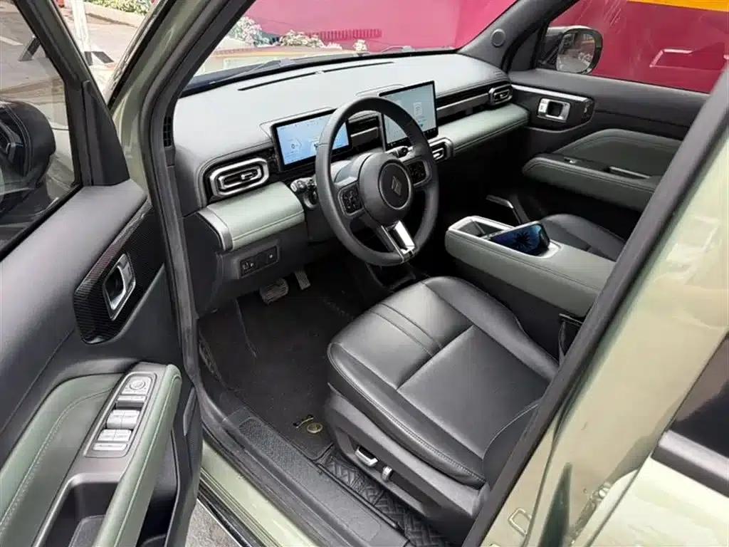 Baojun Yueye Plus 2024 Smart Supreme Edition 4-seater — миниатюра 4