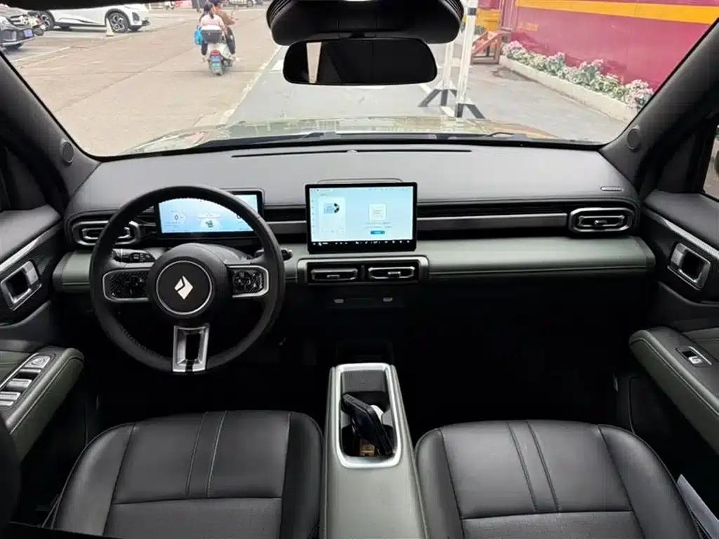 Baojun Yueye Plus 2024 Smart Supreme Edition 4-seater — миниатюра 6