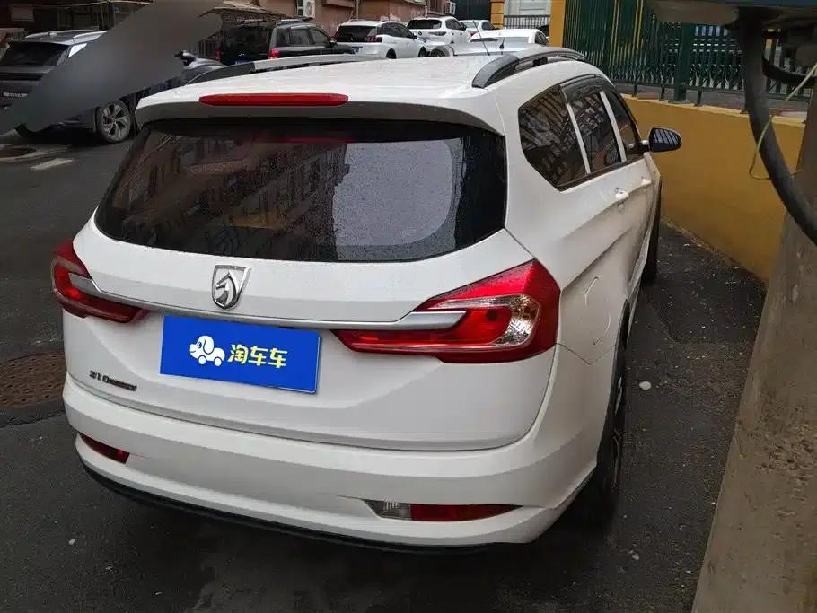 Baojun 310W 2017 1.5L Manual Comfort Model (National V Emission Standard) — миниатюра 3