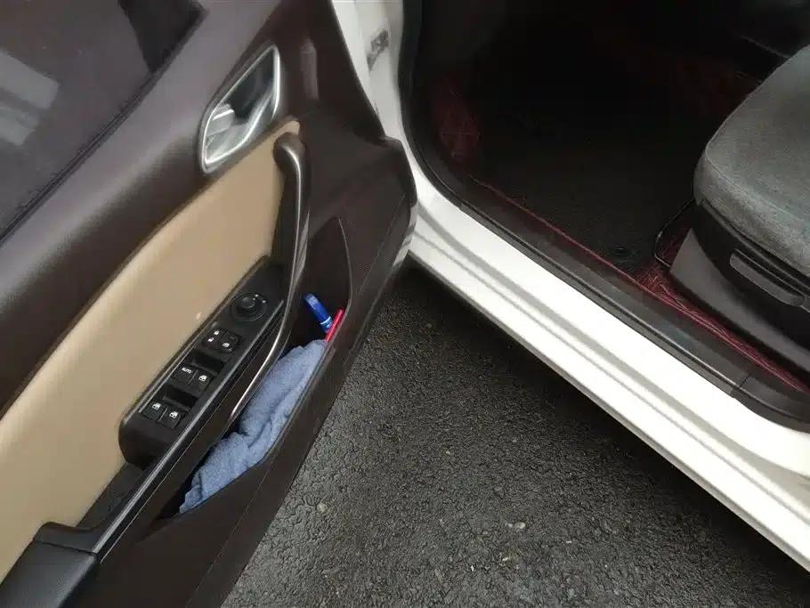Baojun 310W 2017 1.5L Manual Comfort Model (National V Emission Standard) — миниатюра 7
