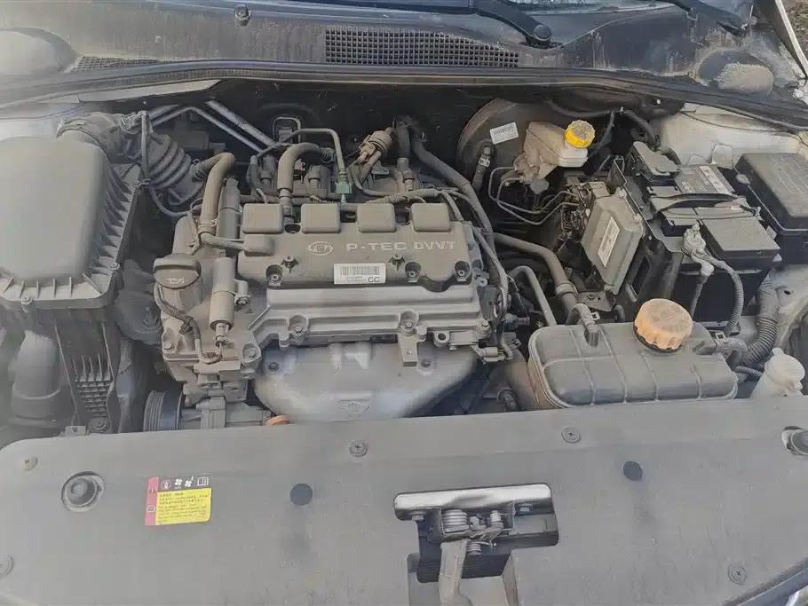 Baojun 310W 2017 1.5L Manual Comfort Model (National V Emission Standard) — миниатюра 10
