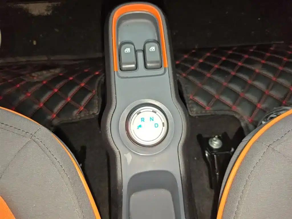 Baojun E100 2020 Model 305KM Smart Edition — миниатюра 14