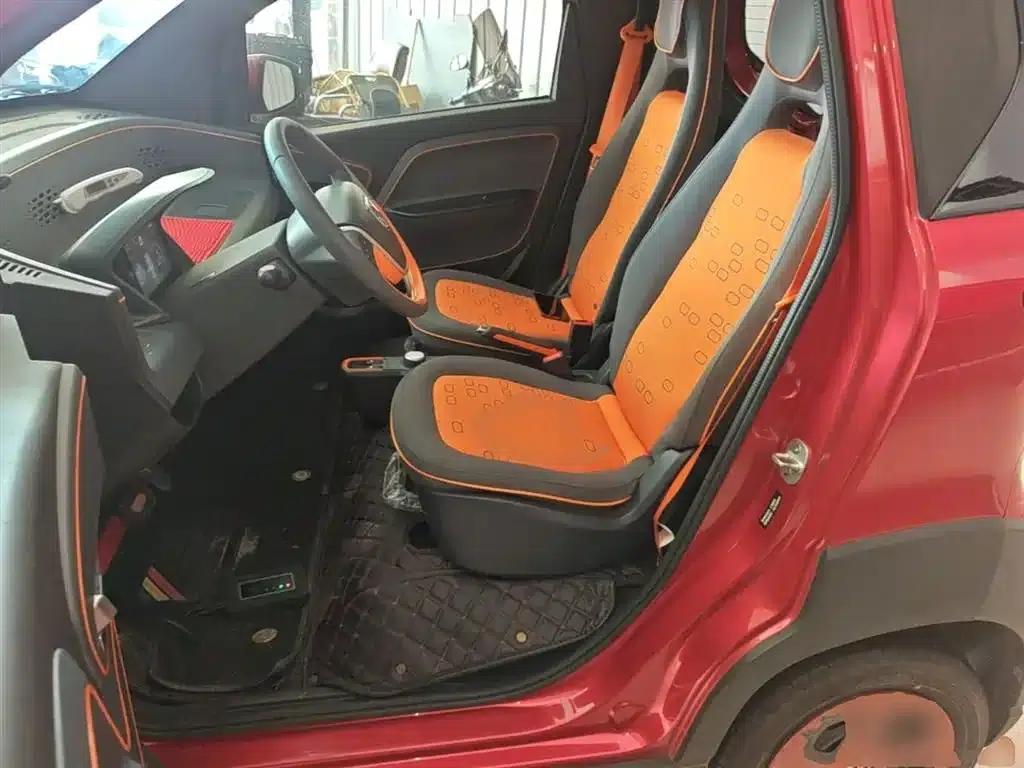 Baojun E100 2020 Model 305KM Smart Edition — миниатюра 17