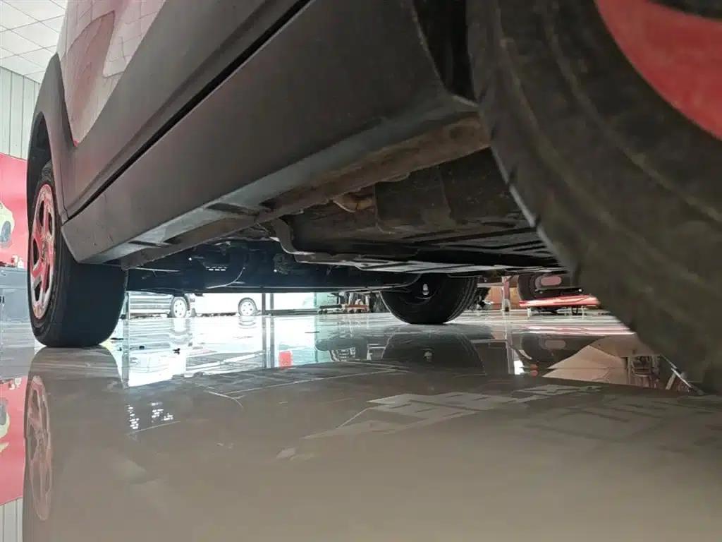 Baojun E100 2020 Model 305KM Smart Edition — миниатюра 22