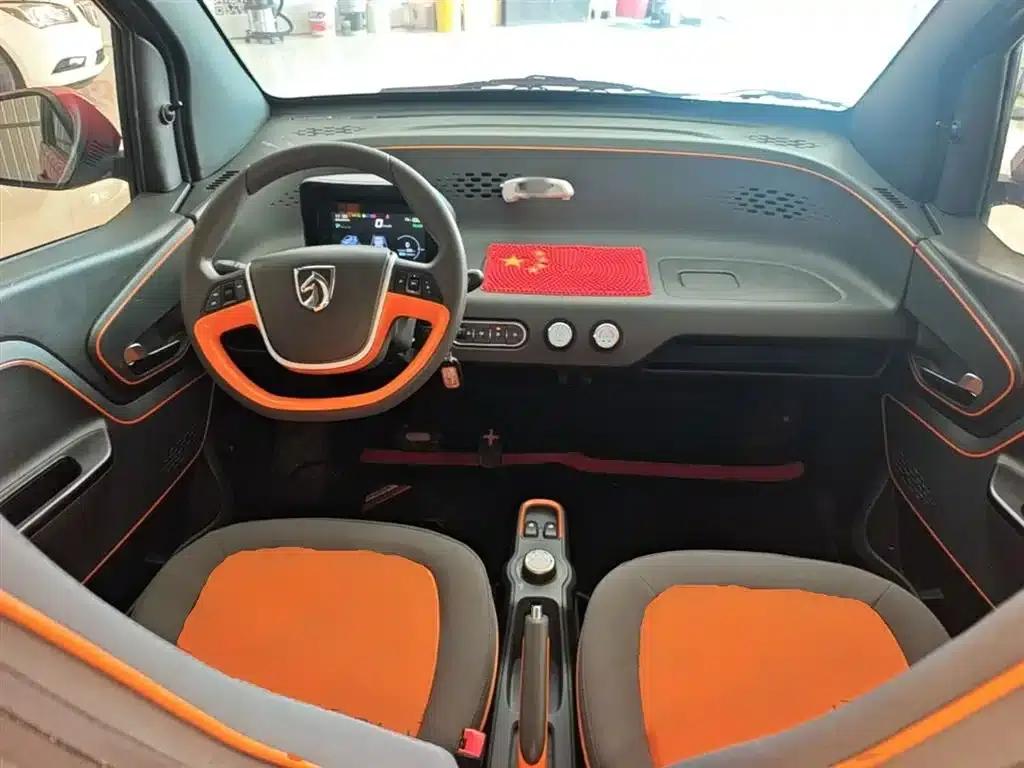 Baojun E100 2020 Model 305KM Smart Edition — миниатюра 10