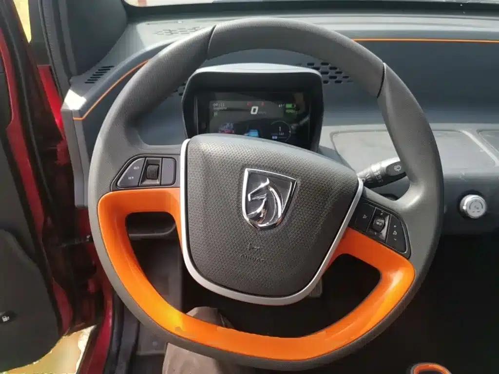 Baojun E100 2019 Model 250KM Smart Edition — миниатюра 11