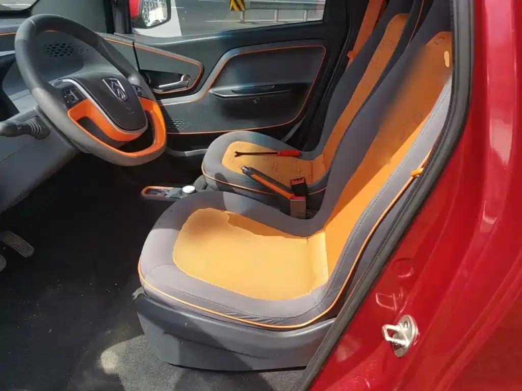 Baojun E100 2019 Model 250KM Smart Edition — миниатюра 15