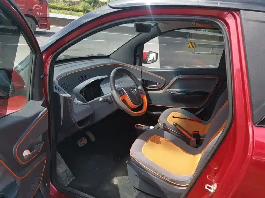 Baojun E100 2019 Model 250KM Smart Edition — миниатюра 16
