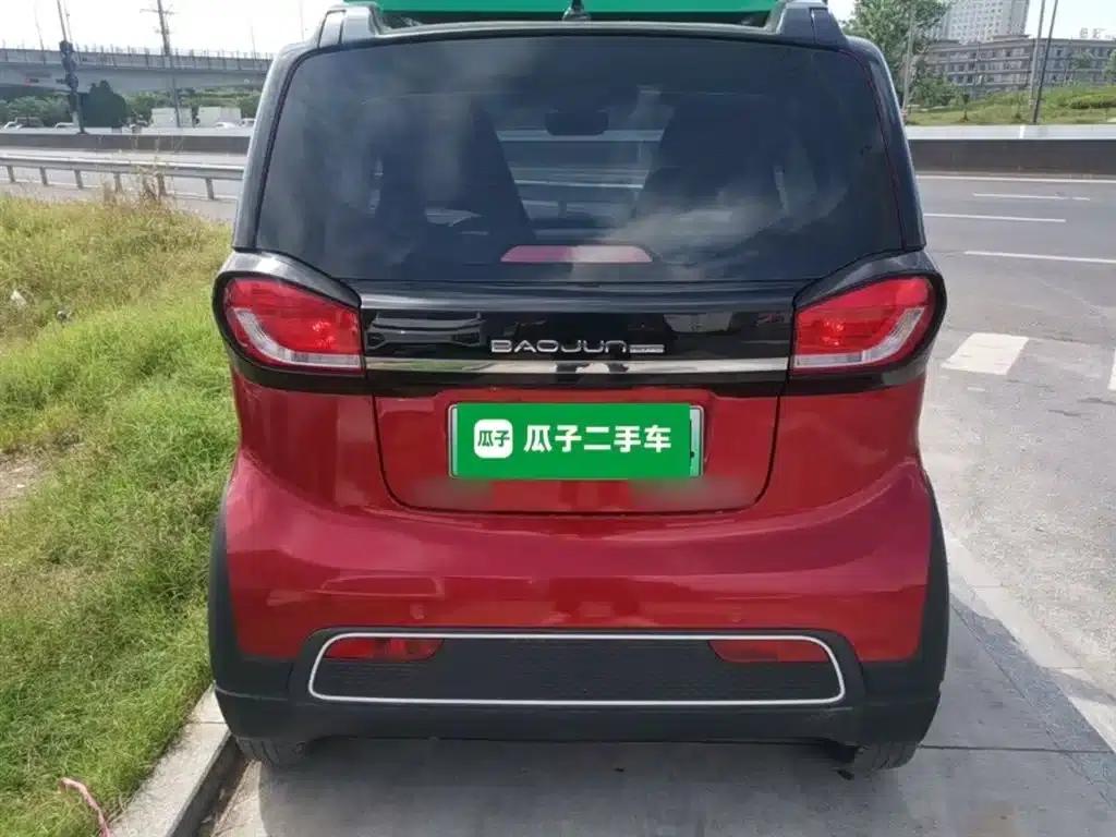 Baojun E100 2019 Model 250KM Smart Edition — миниатюра 6