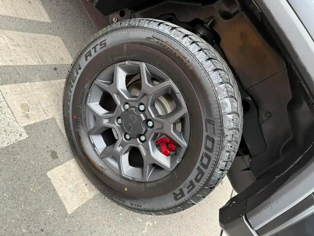 Beijing BJ40 2024 2.0D Blade Hero Glory Edition — миниатюра 18
