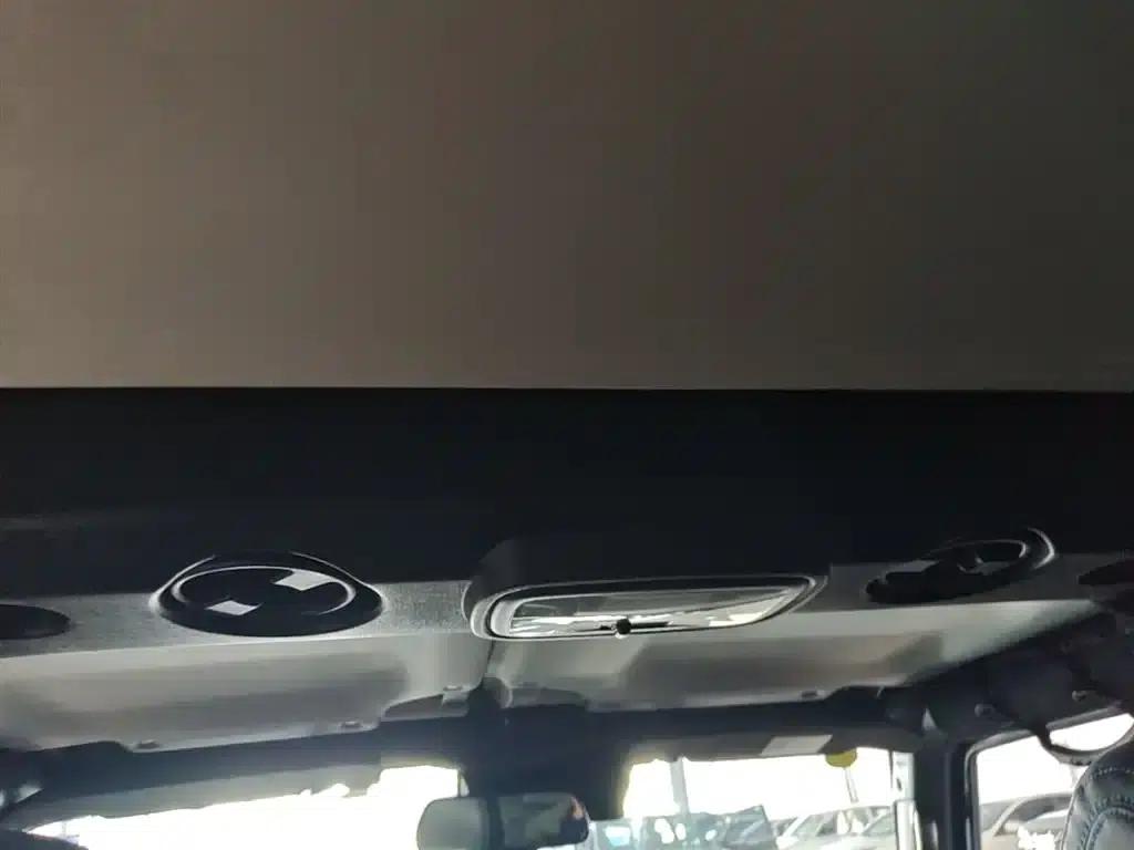 Beijing BJ40 2019 PLUS 2.3T Automatic 4WD Flagship Edition (National VI Emission Standard) — миниатюра 18