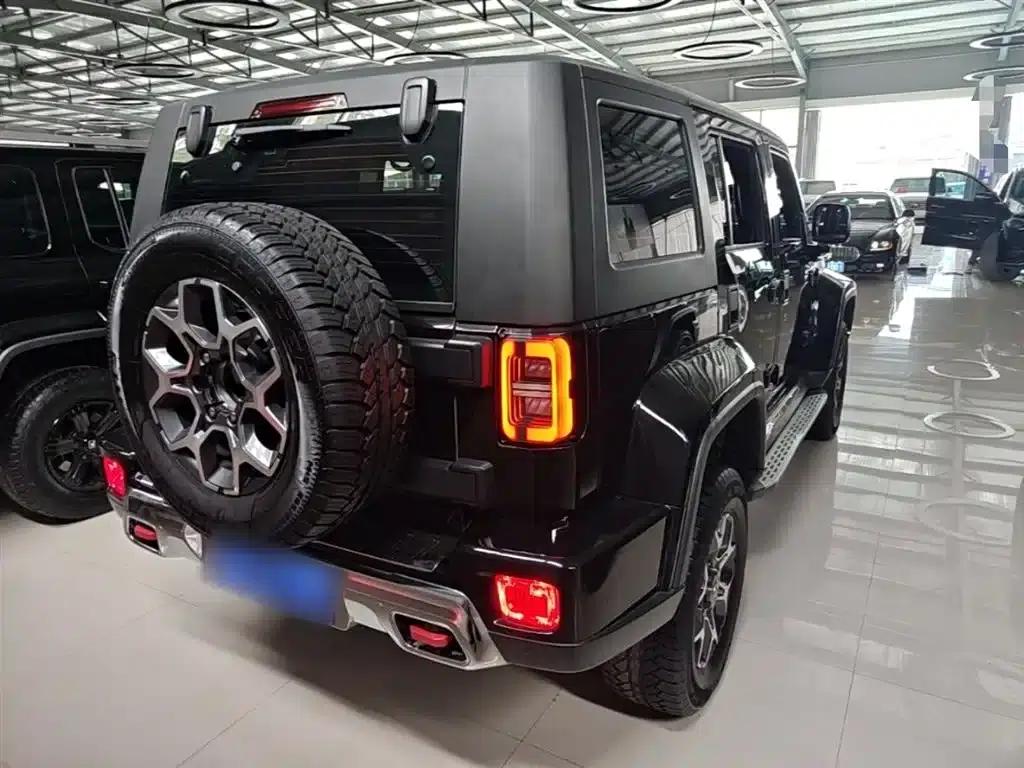 Beijing BJ40 2019 PLUS 2.3T Automatic 4WD Flagship Edition (National VI Emission Standard) — миниатюра 7