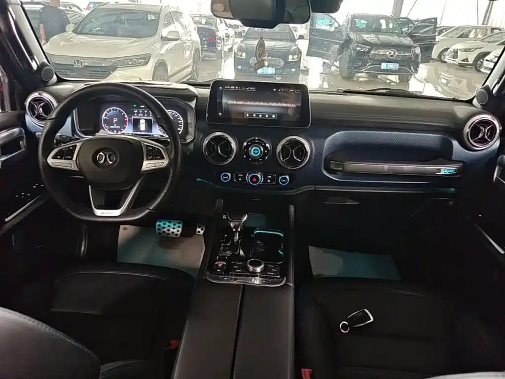 Beijing BJ40 2019 PLUS 2.3T Automatic 4WD Flagship Edition (National VI Emission Standard) — миниатюра 10