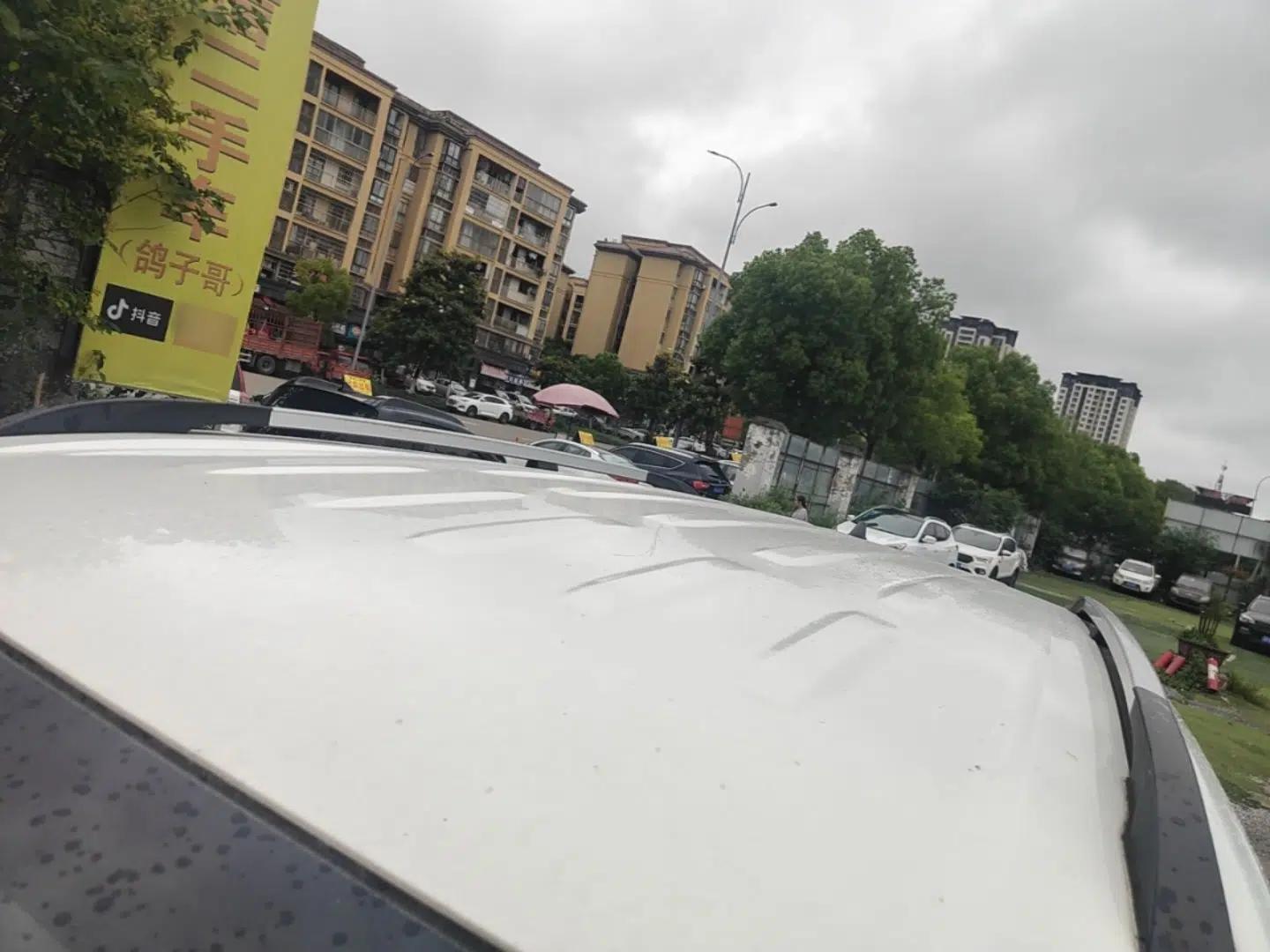 Dongfeng Fengon S560 2018 1.8L Manual Urban Model 7 Seats — миниатюра 11