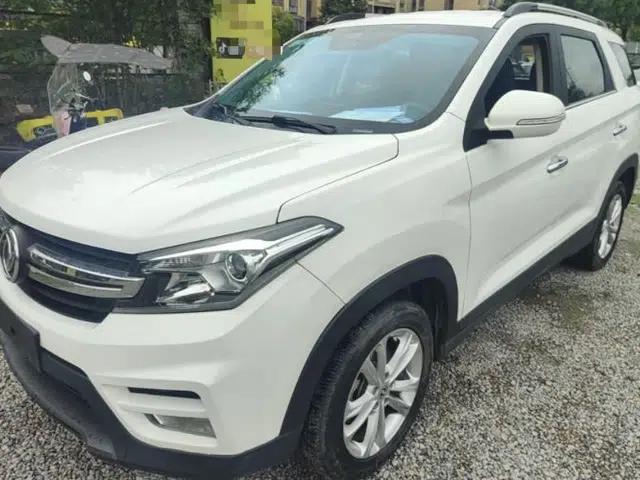 Dongfeng Fengon S560 2018 1.8L Manual Urban Model 7 Seats