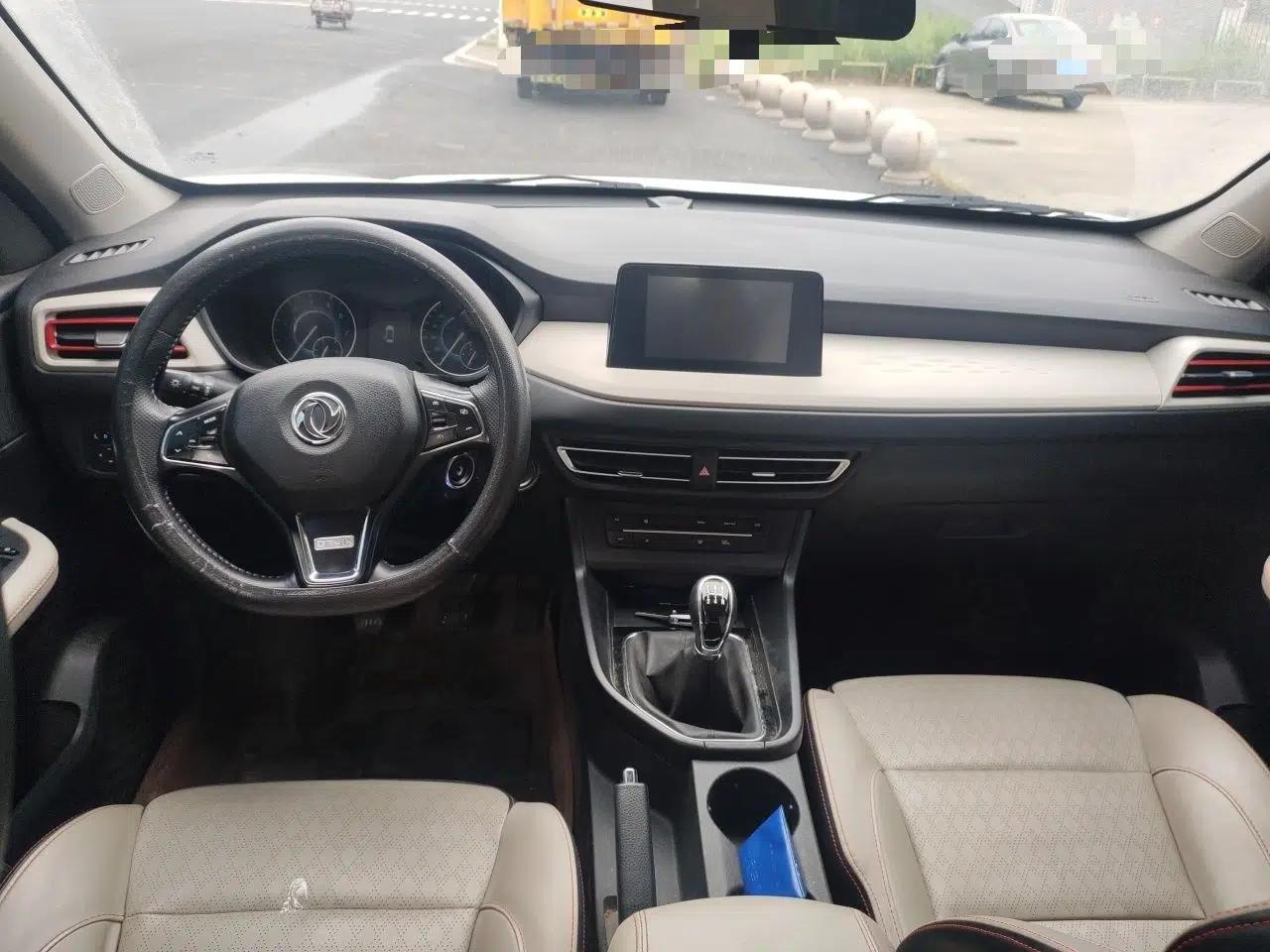 Dongfeng Fengon S560 2022 2.0L Manual Urban Version — миниатюра 10
