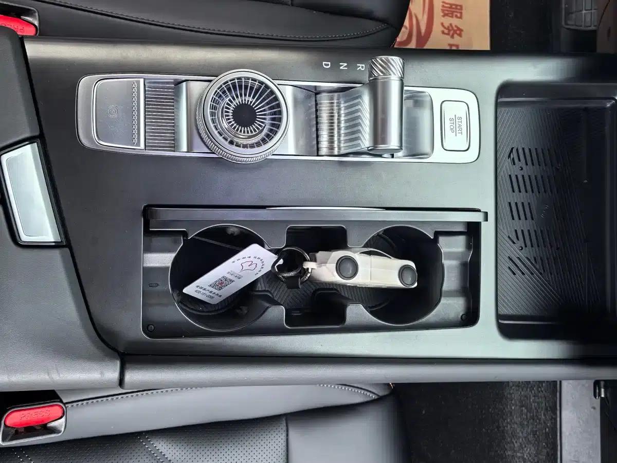 Beijing BJ30 2024 1.5T Magic Core Electric Drive Advanced Edition — миниатюра 14