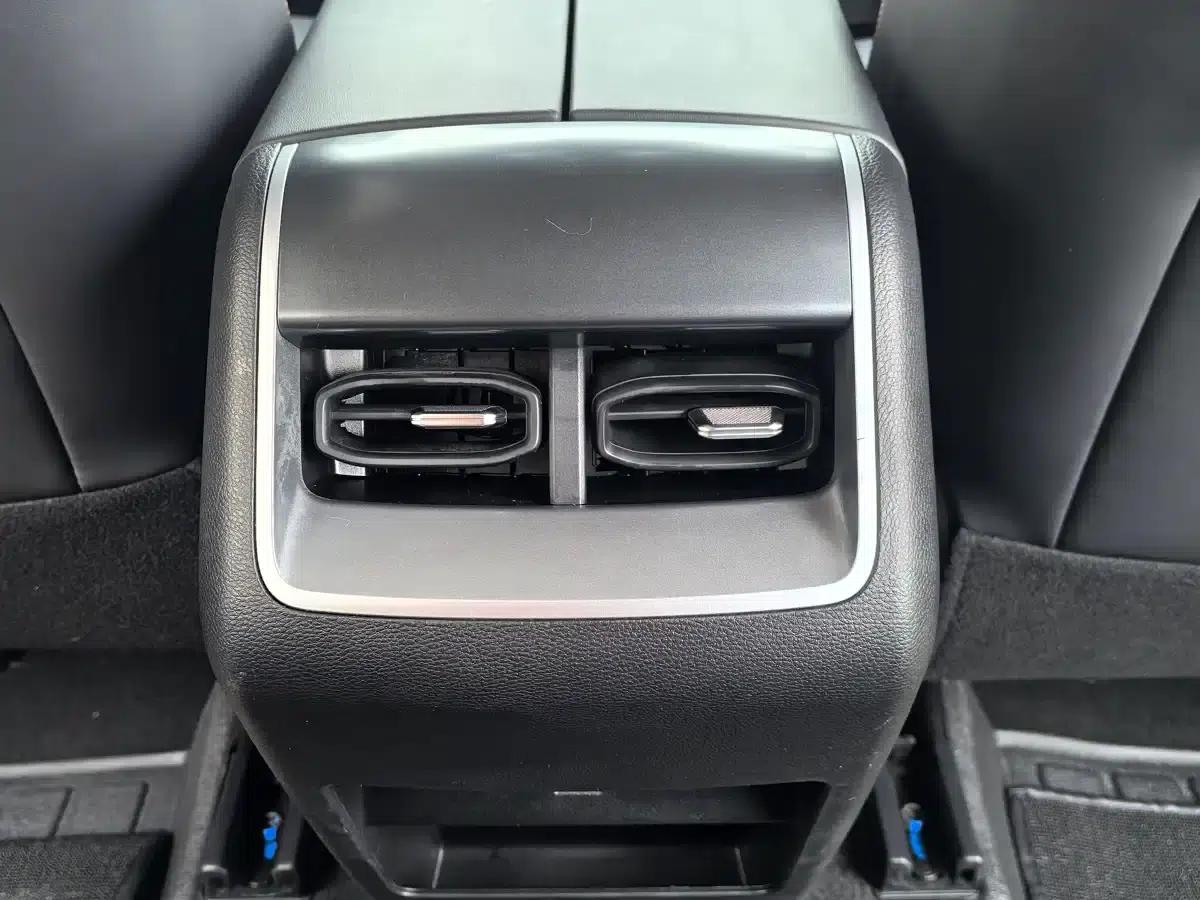 Beijing BJ30 2024 1.5T Magic Core Electric Drive Advanced Edition — миниатюра 17