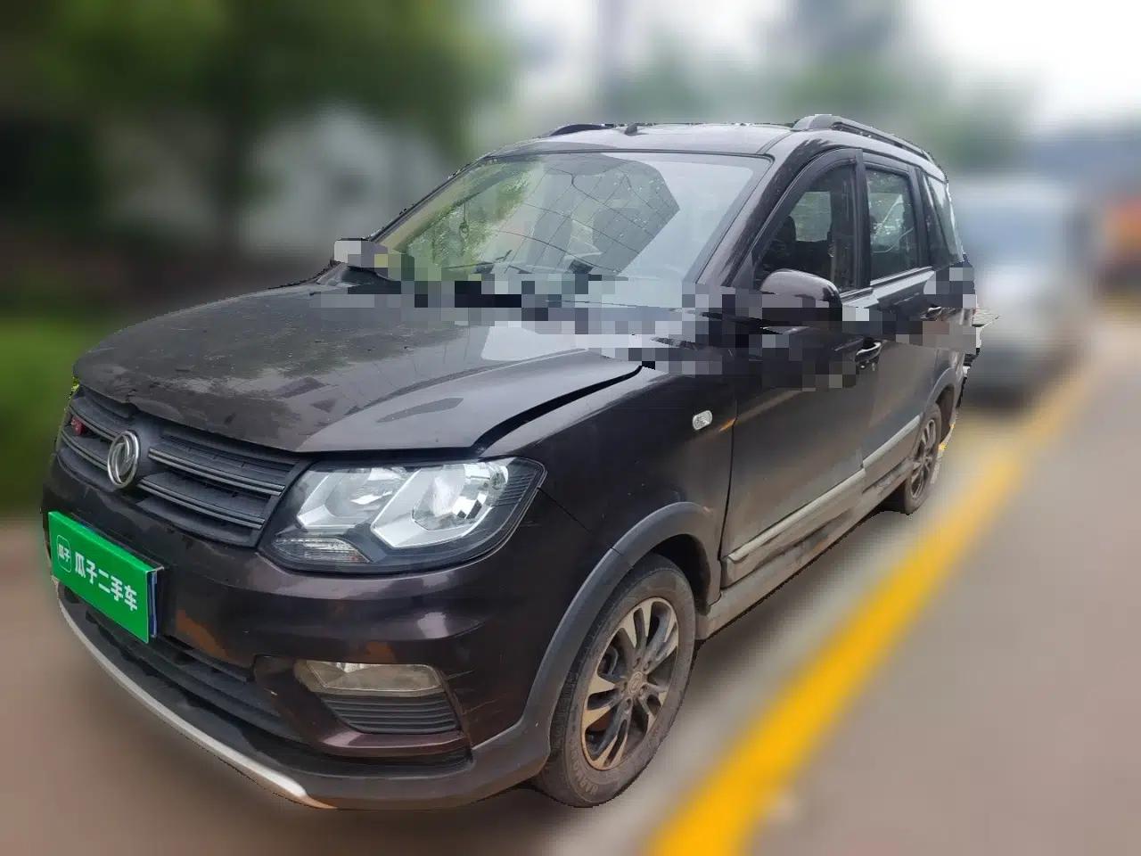 Dongfeng Fengon 370 2017 1.5L CVT Fashion Edition 7-Seater — миниатюра 1