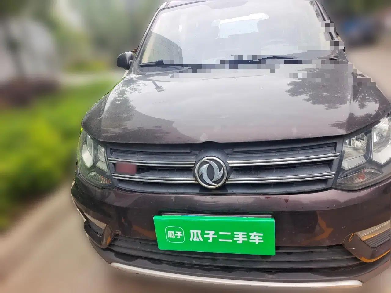 Dongfeng Fengon 370 2017 1.5L CVT Fashion Edition 7-Seater — миниатюра 2