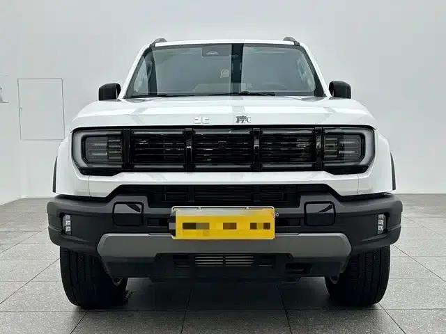 Beijing BJ40 Range Extender 2025 Standard Edition — миниатюра 2