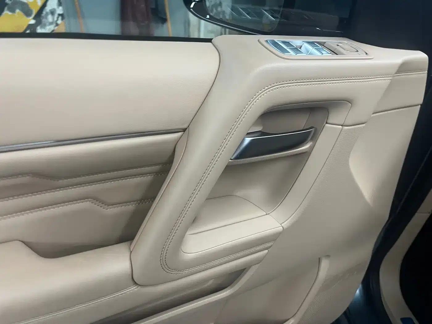Beijing BJ60 Extended Range 2024 Model, 7-Seater Extended Range Advanced Edition — миниатюра 11