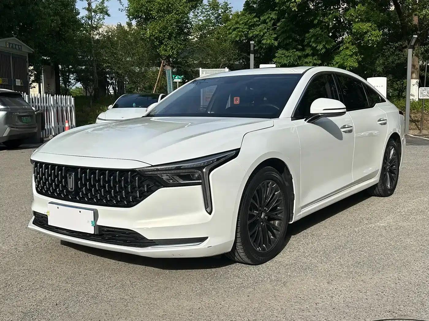 Bestune B70 2022 Model, Third Generation, 1.5T Automatic Enjoyment Edition — миниатюра 1