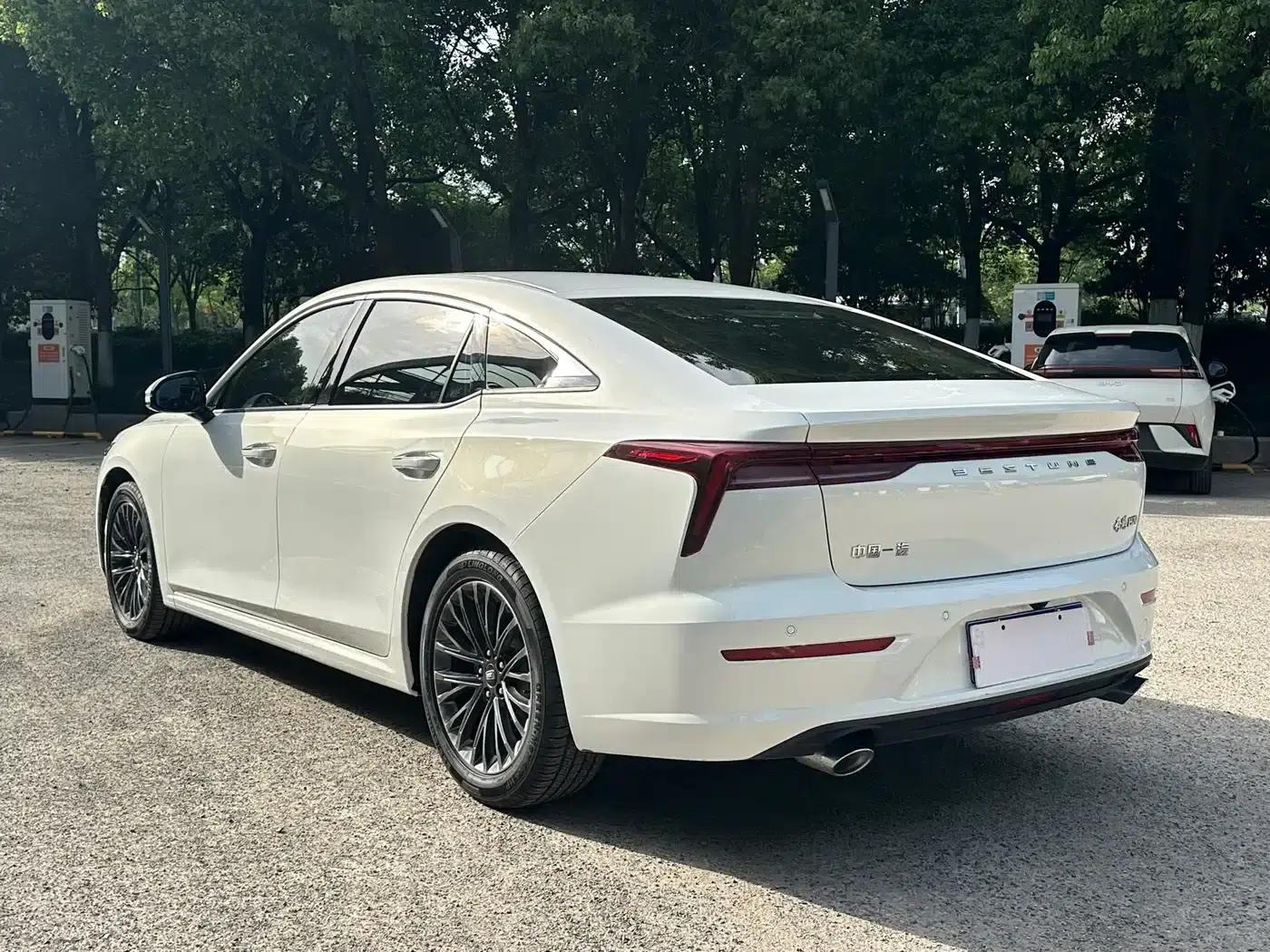Bestune B70 2022 Model, Third Generation, 1.5T Automatic Enjoyment Edition — миниатюра 6