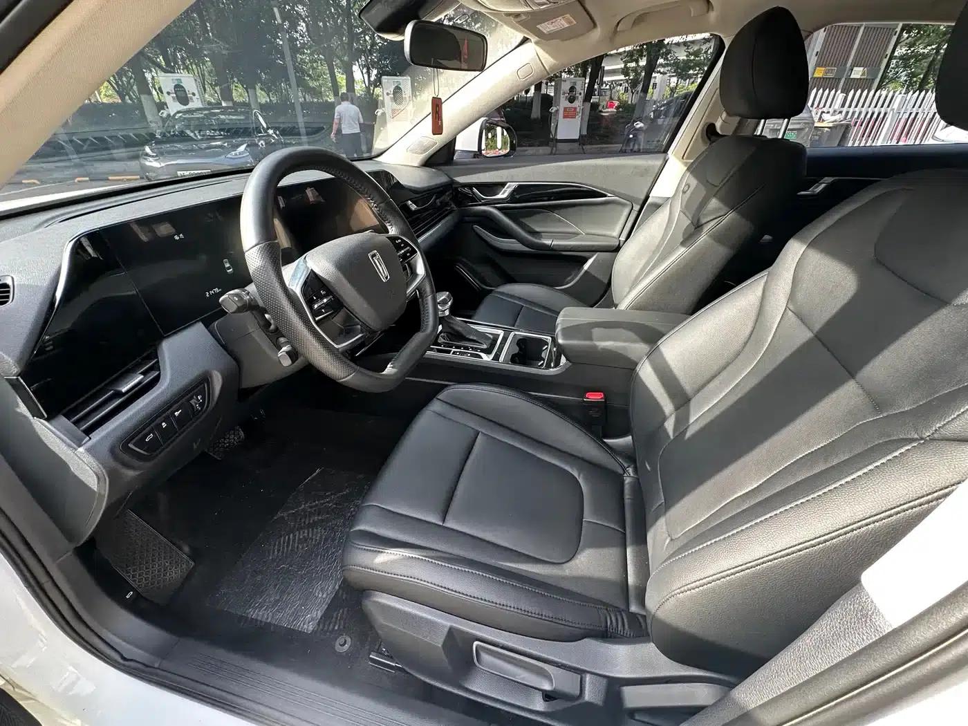 Bestune B70 2022 Model, Third Generation, 1.5T Automatic Enjoyment Edition — миниатюра 7