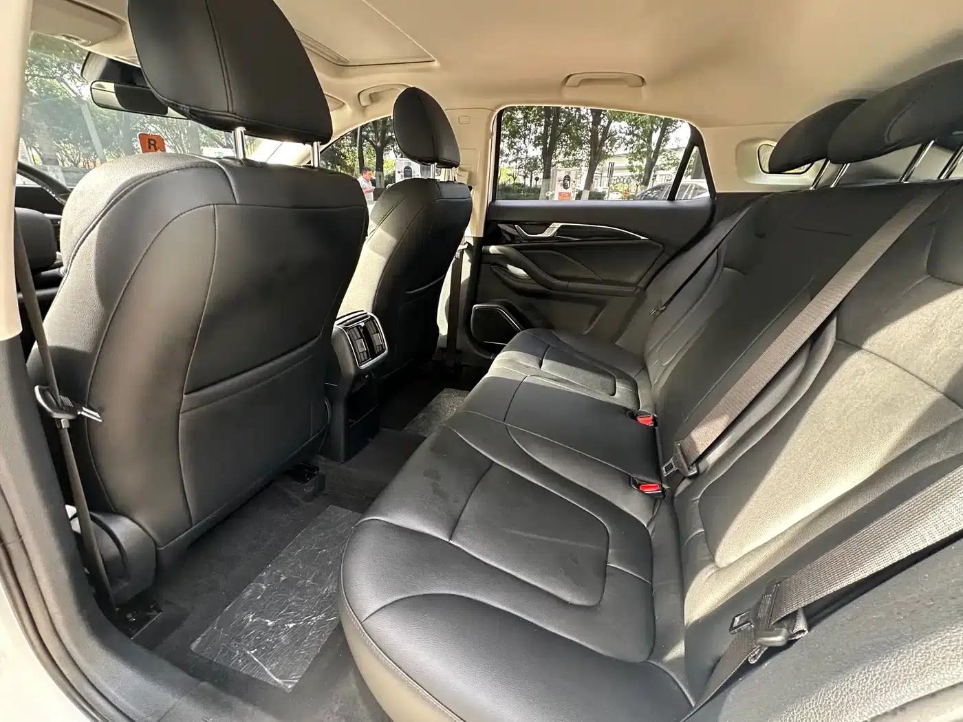 Bestune B70 2022 Model, Third Generation, 1.5T Automatic Enjoyment Edition — миниатюра 8