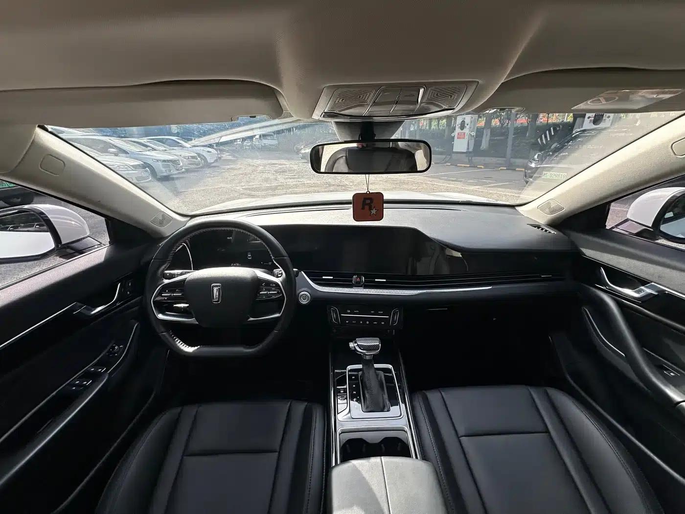 Bestune B70 2022 Model, Third Generation, 1.5T Automatic Enjoyment Edition — миниатюра 9