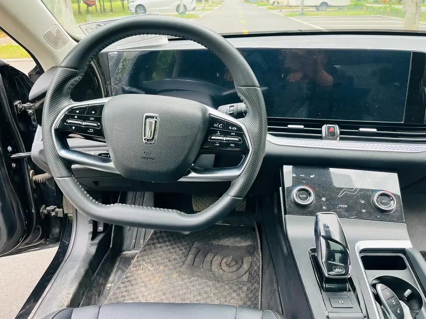 Bestune B70 2023 Model, Third Generation, 1.5T Automatic Enjoyment Edition — миниатюра 7