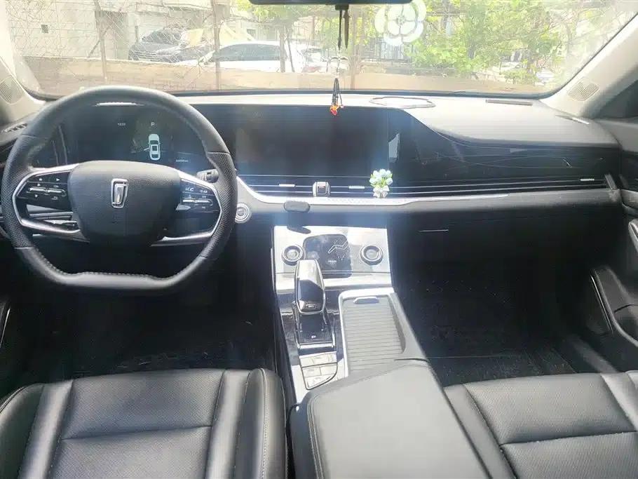Bestune B70 2023 Model, Third Generation, 1.5T Automatic Enjoyment Edition — миниатюра 12