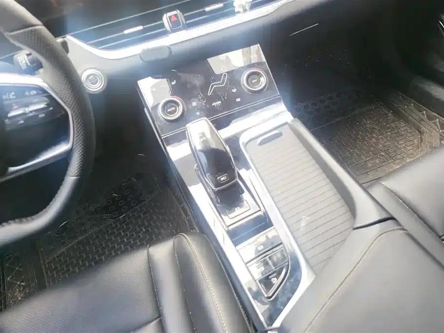 Bestune B70 2023 Model, Third Generation, 1.5T Automatic Enjoyment Edition — миниатюра 16