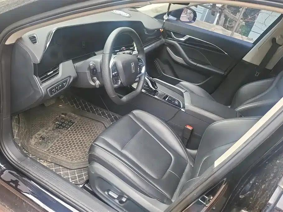 Bestune B70 2023 Model, Third Generation, 1.5T Automatic Enjoyment Edition — миниатюра 9